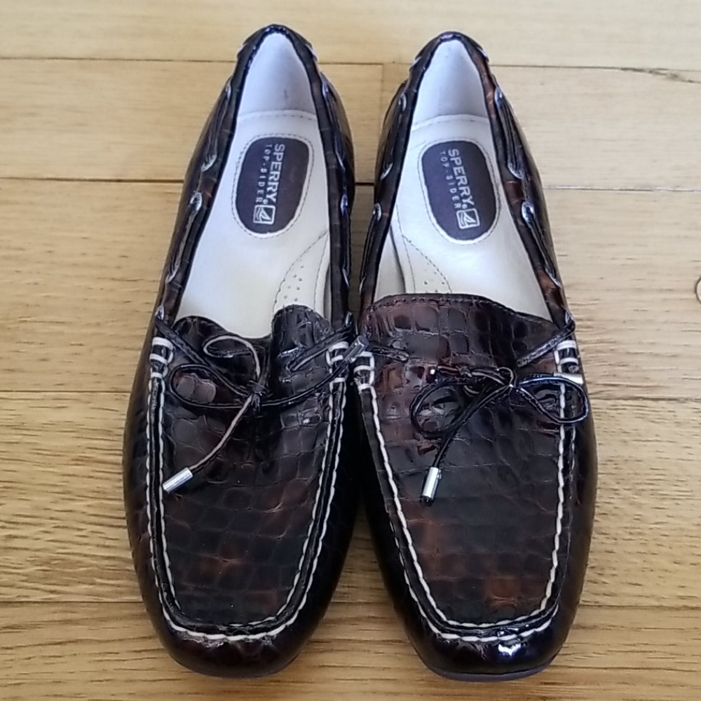 Sperry top side boat shoes
